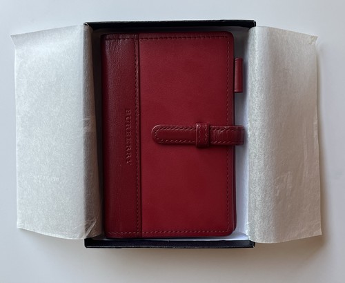 Burberry agenda card - burberry,