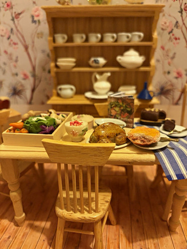 Dolls house country - dolls,