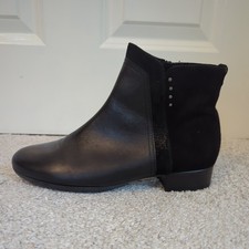 Gabor black leather and suede