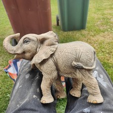 leonardo collection elephant