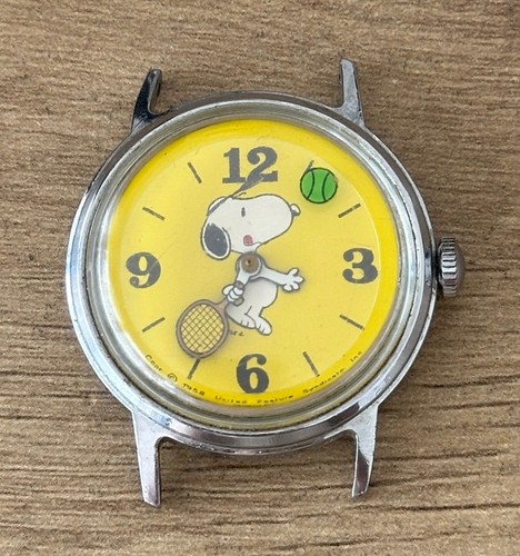 Vintage timex yellow snoopy - vintage,