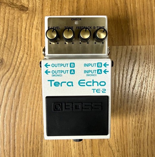 Boss tera echo digital - boss,