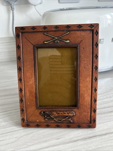 Vintage picture frame sporting