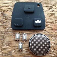 FOR Toyota Rav4 Yaris MR2 Corolla Avensis 2 / 3 Button Remote Key Fob Case KIT