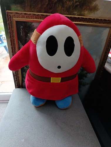 Very large shy - guy, soft