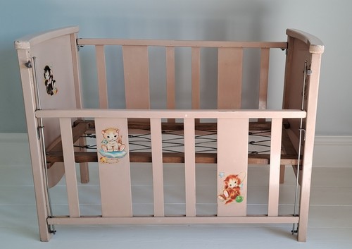Vintage wooden dolls - cot, drop