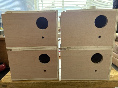 Budgie breeding boxes - of, 4