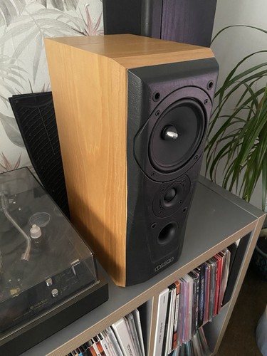 Mission 772 stand - mission,