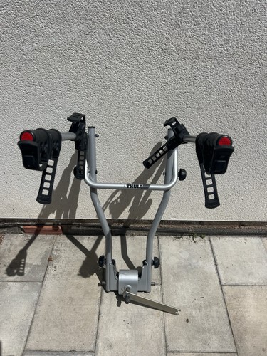 Thule bike tow - bike, rack