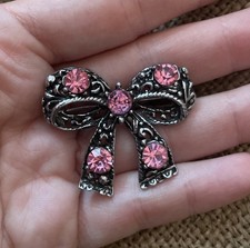 Vintage Silver Tone Pink Glass Crystal Brooch Rhinestone Ribbon BOW Retro Pin GC