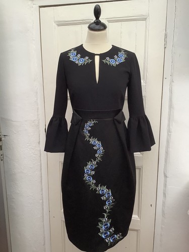 Bnwt three floor black emblem - bnwt,