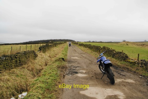 Photo 12x8 trial - bikes, pole