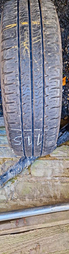 Michelin agilis camping 215 - michelin, 215/70
