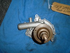 Rover SD1 3500 V8 Carb 1976 on NOS Long Nose Water Pump