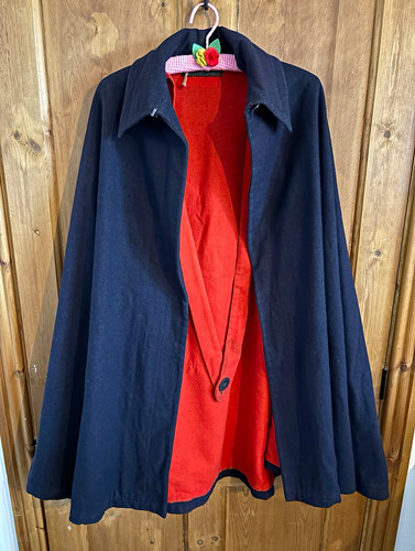 Garrould vintage nurses cape - garrould,