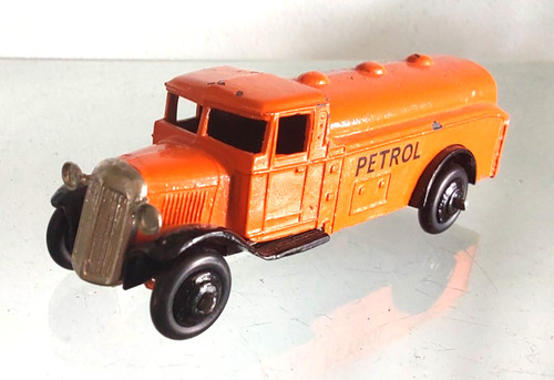 Dinky toys series petrol - 25,