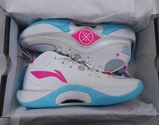 Way of Wade Shadow 5 "Buzzer Beater"! New with tag & Box UK size 11, US12, EU46