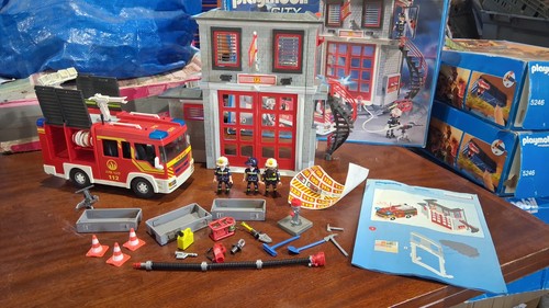 Playmobil 9052 fire station - 9052,