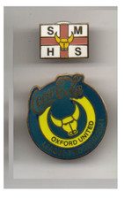 Set of 2 badges OXFORD UNITED
