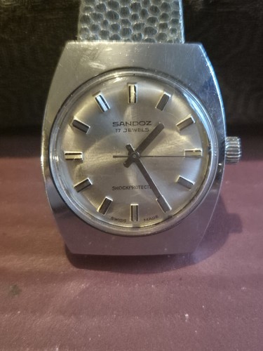 Vintage sandoz jewels - 17, hand