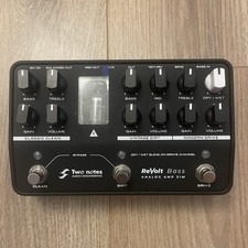 Two Notes Revolt Bass Analogue Tube Preamp Pedal