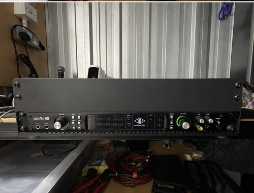 Universal audio apollo quad - universal,