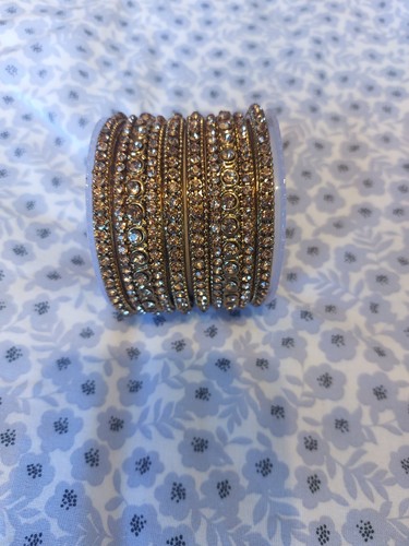New set of - pc, gold