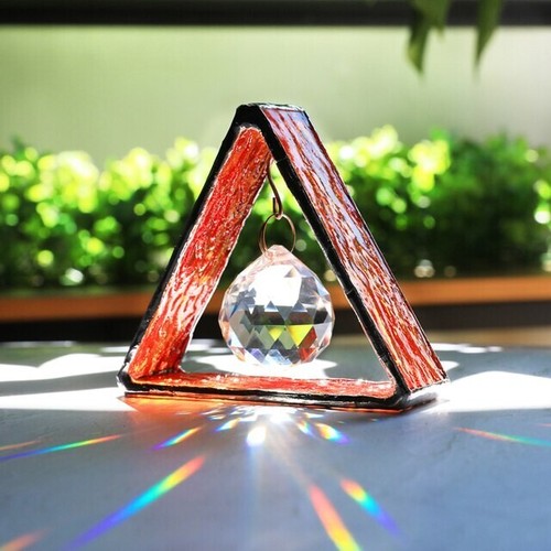 Pyramid suncatcher triangle - |,