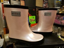 Stonz METALLIC PINK Girls Winter Rubber Waterproof Rain Boots Youth 1Y 32 EU