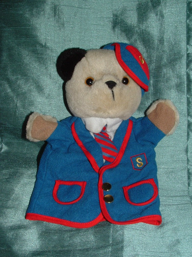 Sooty sweep scampi hand - &,
