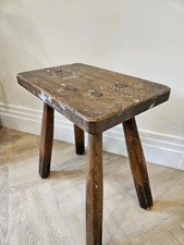 Antique Elm Milking Stool |