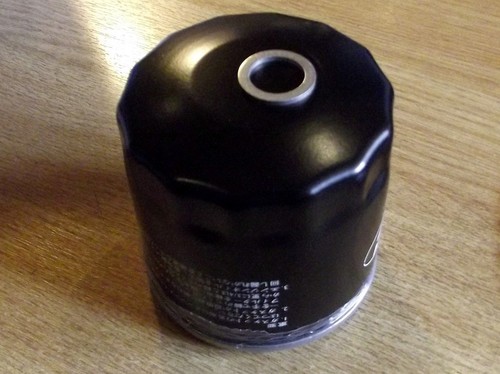 Engine oil filter and - , sump
