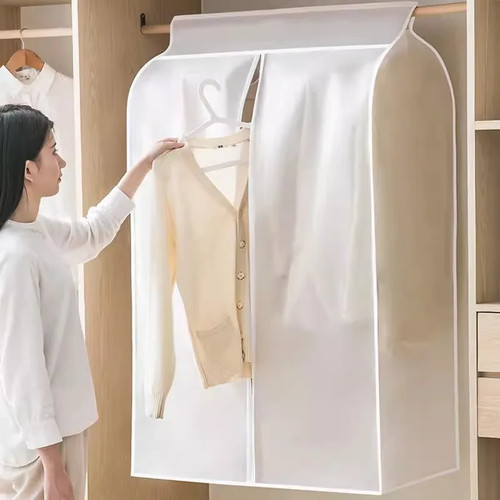 Transparent clothing dust - transparent,