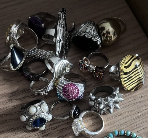 Various costume jewellery - various,