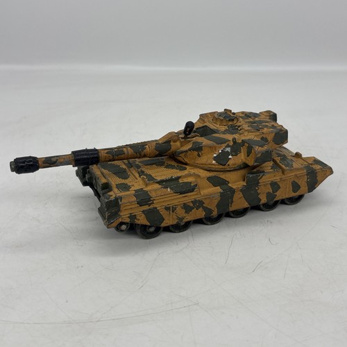 Dinky toys 683 - 683:, chieftain
