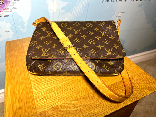 Louis vuitton musette - louis,