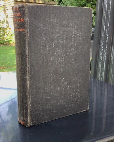 Ellery queen the door between - queen,