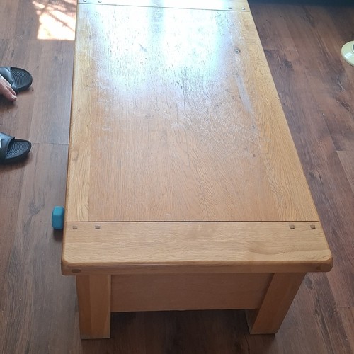 Dfs rectangular brown wood - rectangular,
