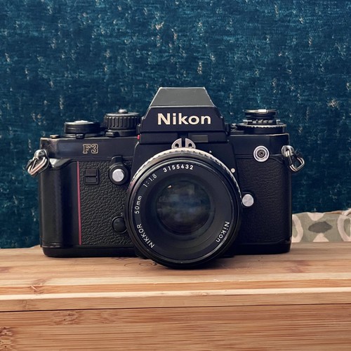 Nikon slr 35mm film camera - nikon,