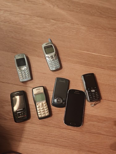 Vintage mobile phone lot - vintage,