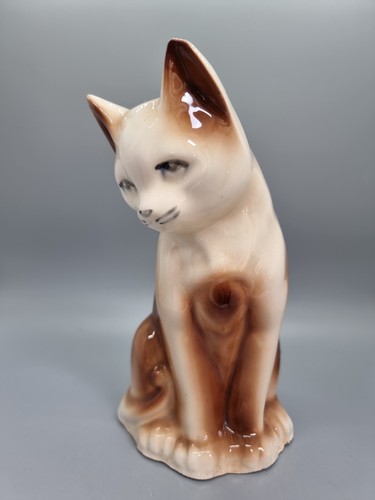 Tabby glazed pottery cat retro - tabby,
