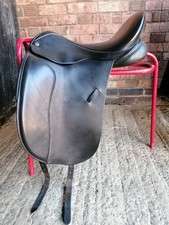 Black Country Eloquence Dressage Saddle 17.5 Xxw