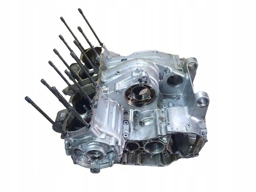Yamaha 900 4km upper - upper, and