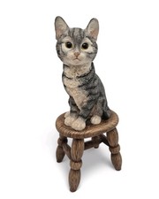 Vintage Leonardo Collection Grey Tabby Cat/Kitten Figurine On Stool Ornament