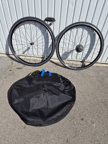 Hunt race aero wide - , 23