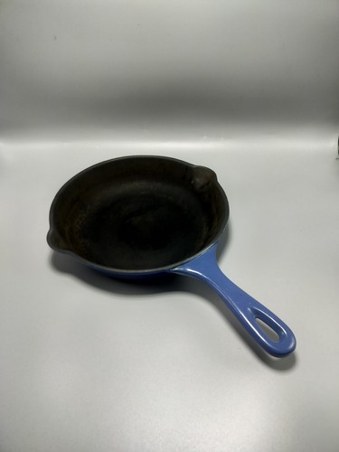 Creuset 20cm cast iron - le,