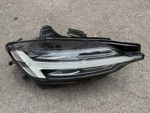 Volvo v60 drivers s - v60, o/s