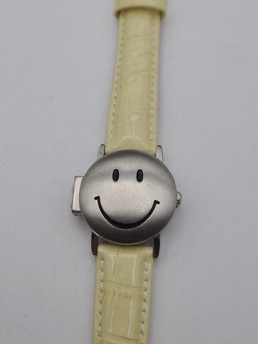 Hidden dial smiley - hidden, womens