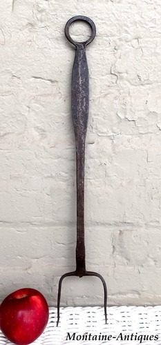 Early wrought iron toasting - early,