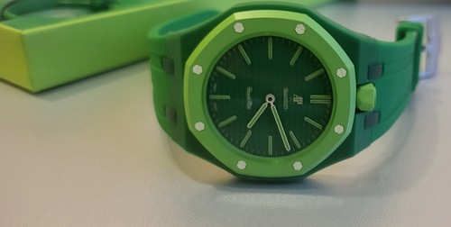 Genuine swatch royal pop - royal,
